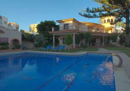 Estepona Seafront Apartment