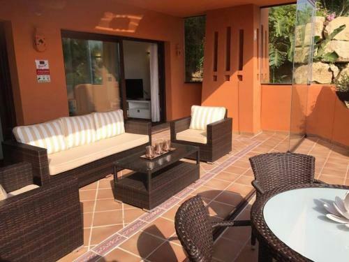 Beautiful Apartment In Costa Del Sol,300m From Sea