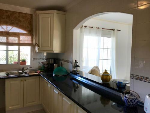 Estepona Golf Apartment With Seaview
