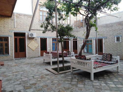Hostal Guest House Ravshan