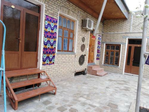 Hostal Guest House Ravshan