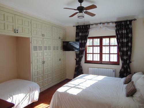 Villa Casa Michael - El Paraiso, Marbella