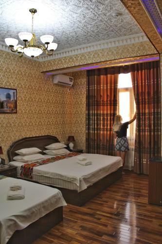 Sharq Plaza Hotel