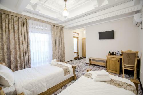 Labi Rud Hotel