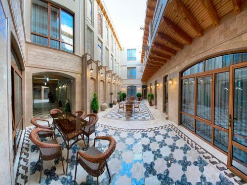 Labi Rud Hotel