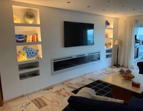 Apartamento Primera L�nea de Playa, Golf Y Vistas Al Mar