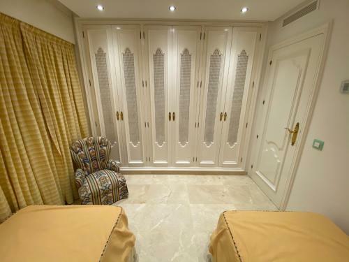 Apartamento Primera L�nea de Playa, Golf Y Vistas Al Mar