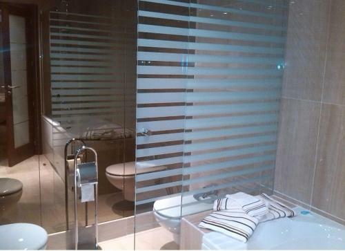 Apartamento De Lujo En Estepona