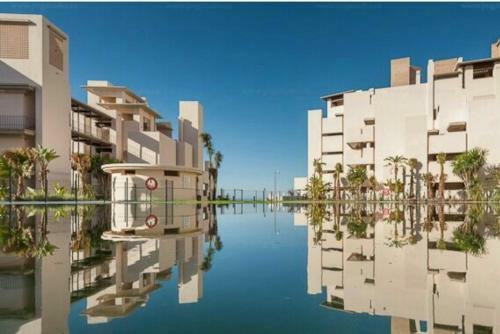 Apartamento De Lujo En Estepona
