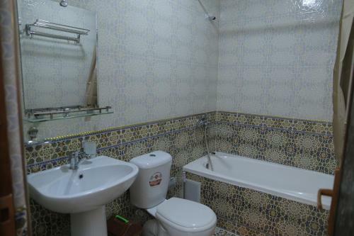Eshoni Pir Hotel