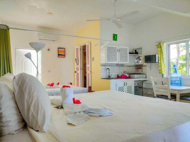 Aparthotel La Isleta
