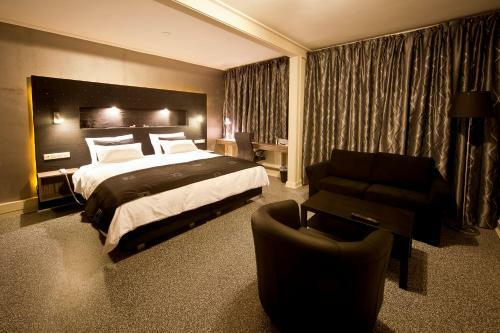 Bed & Breakfast Raadhuis Dinther Suites