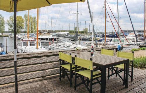 Holiday Home Bunschoten Viii