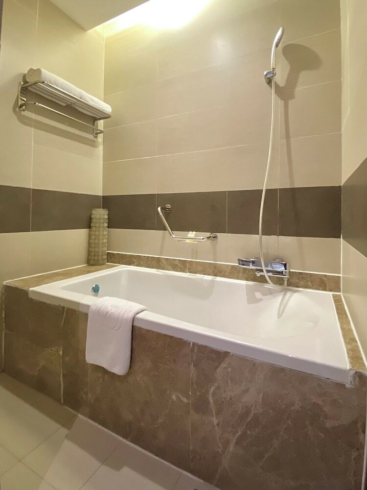 Beijing Palace Soluxe Hotel Astana