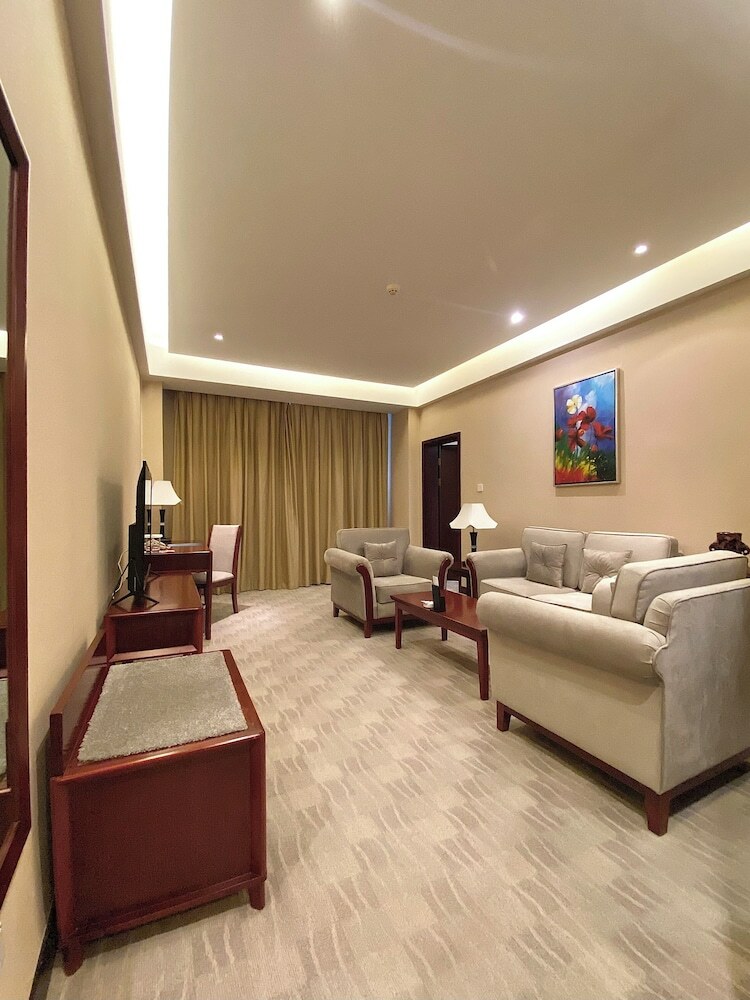 Beijing Palace Soluxe Hotel Astana
