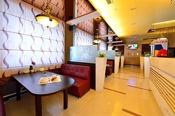Hotel O Azamat