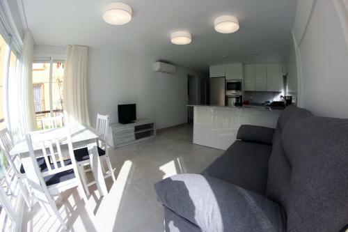 Apartamento Playa Bella 2-1b