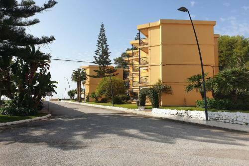 Apartamento Playa Bella 2-1b