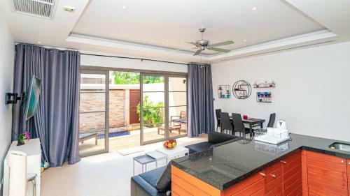Villa The Residence Bangtao By Marianna W