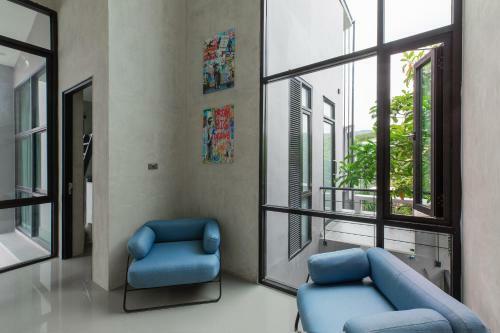 Villa Modern 3br Loft With Large Pool, Gym And Sauna