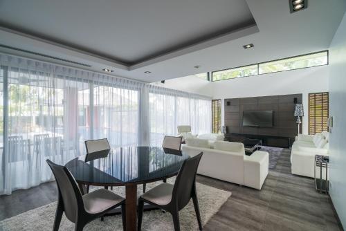 Diamond Villas By Lofty