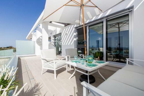 Apartamento Brand New Stylish 2 Bedroom Apt Le Mirage - Rdr219