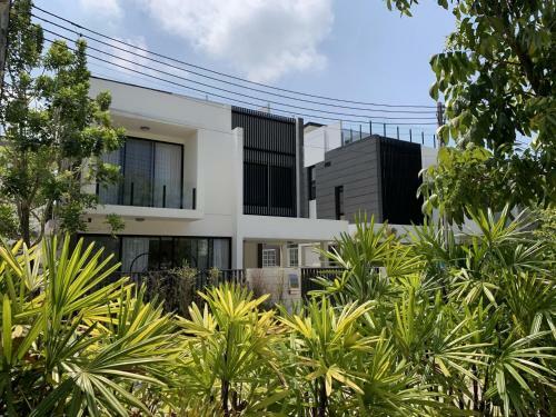 Apartamento 4 Bdr Laguna Park Phuket Holiday Home, Nr. 14