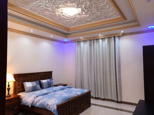 5 Bhk Villa With Pool