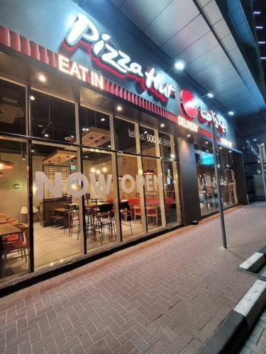 2 Bedroom Luxury Beach Apartment With Full Seaview