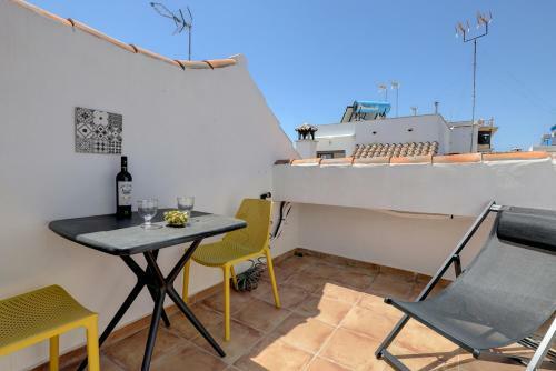 Unique Andalusian Townhouse Next To Beach