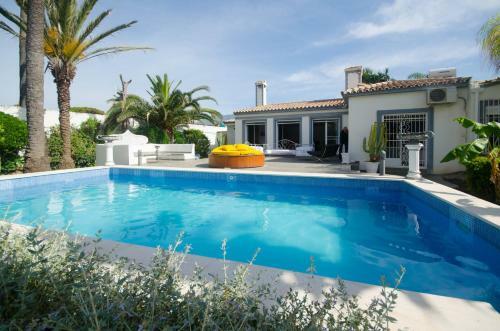 Villa Julian