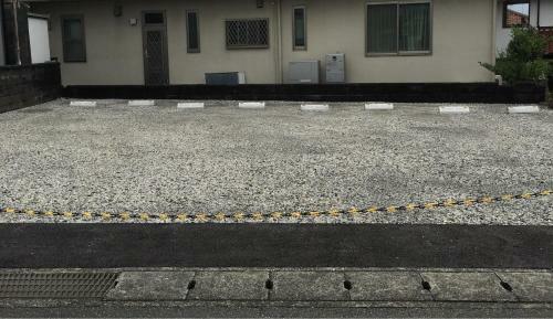 Hostal F.stic?house