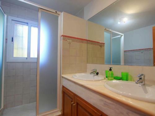 1077 Beach Villa El Paraiso