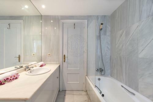 Belgravia Beach House