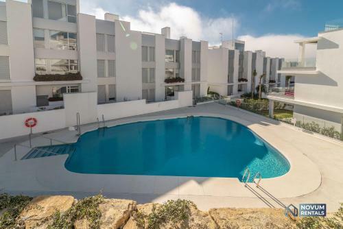 Newly Built 2-bdrm Apartment In Le Mirage