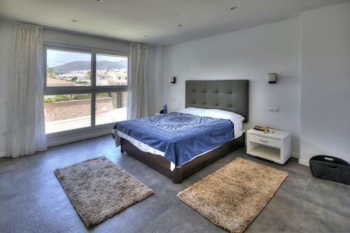 Beachside Villa Estepona