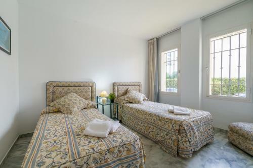 Estepona First Line Beach Apartment