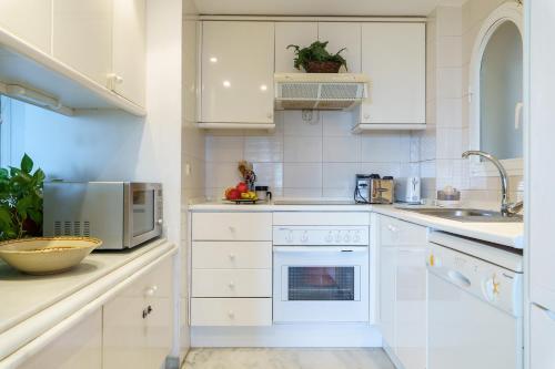 Estepona First Line Beach Apartment