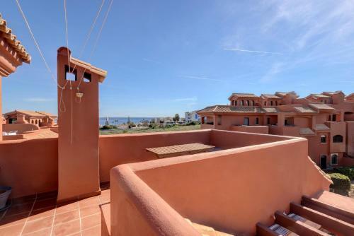 Spacious Penthouse Stunning Views