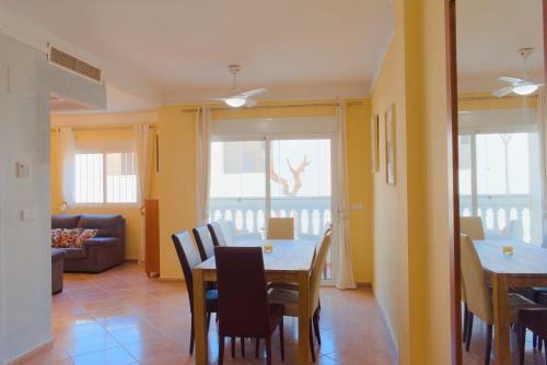 4 Bed Ground Floor Apartment With Rooftop Pool