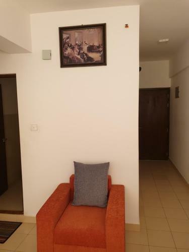 Skyline Metro Apartment