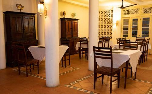 Hostal Barnes Villa