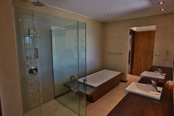 Hotel Wananavu Beach Resort