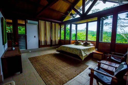 Hotel Koro Sun Resort & Rainforest Spa