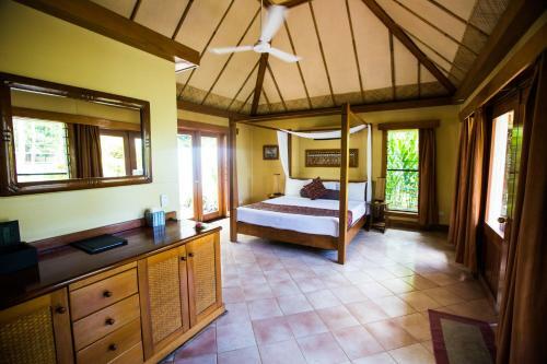 Hotel Koro Sun Resort & Rainforest Spa