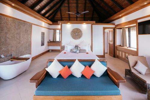 Hotel Koro Sun Resort & Rainforest Spa