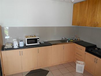 Elixir Hotel And Serviced Apartments
