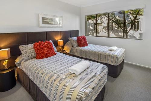 Apartamentos The Outlook