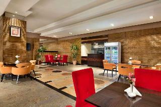 Ramada Al Hada Hotel And Suites