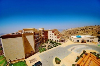 Ramada Al Hada Hotel And Suites